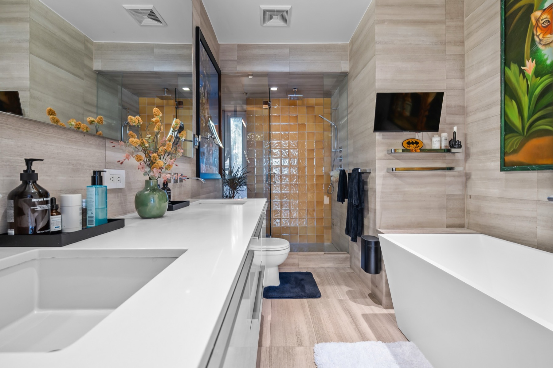 Bathroom with tub and vanity